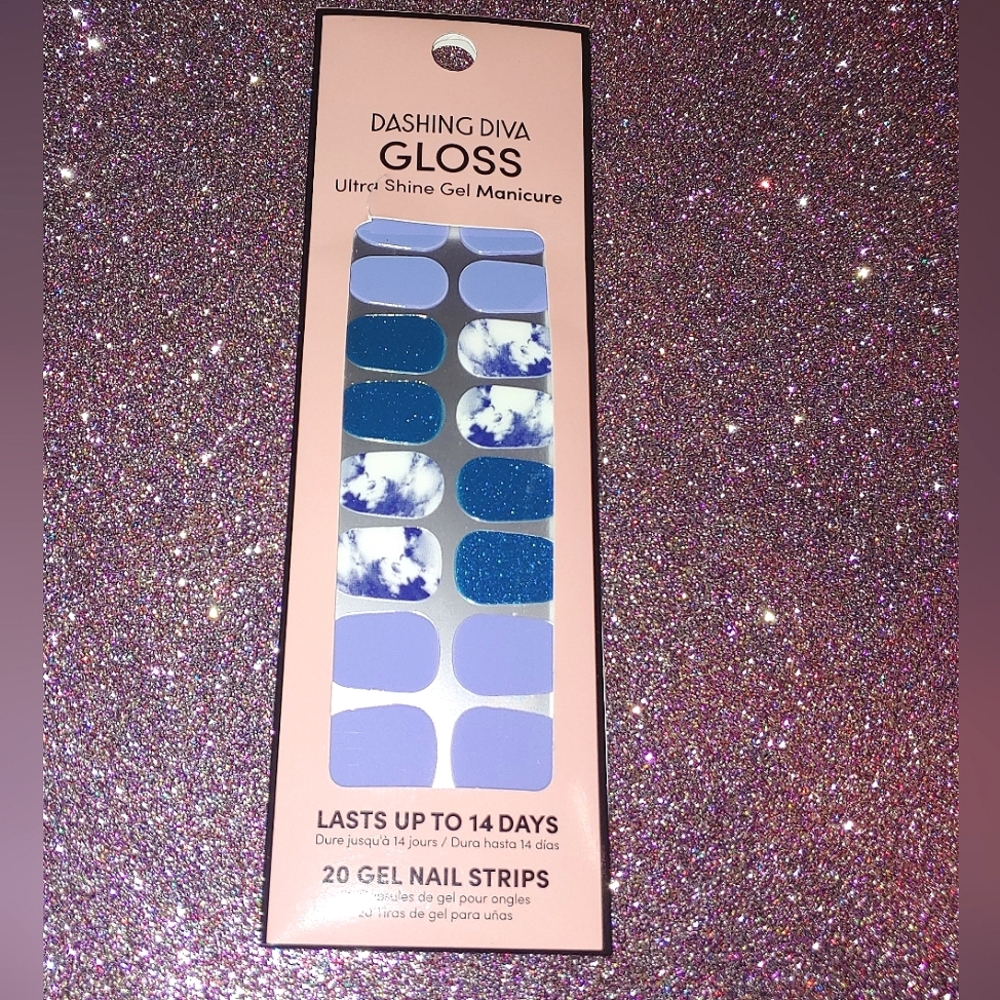 Blue in the Clouds Mini Gloss Palette Dashing Diva Palette